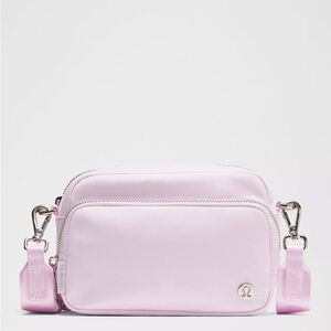 Lululemon Athletica Everywhere Crossbody Bag 2L Organza Pink/Silver